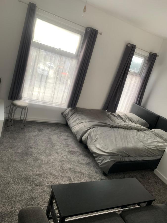 New 2 Bedroom Apartment In Greater Manchester Ashton-under-Lyne Esterno foto